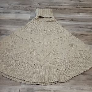 Gio Gio Poncho Sweater‎ Womens Small Medium Beige Knit Pullover Made In Italy